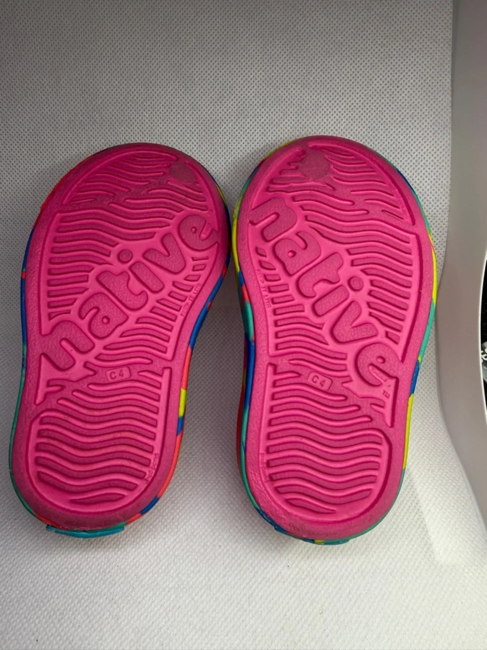 Native Slip-On Water Shoes Hot Pink Multicolor Toe and Trim Toddler Size C 4